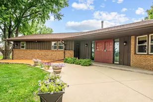 12048 N Tower Rd, Byron, IL 61010 - Photo 46