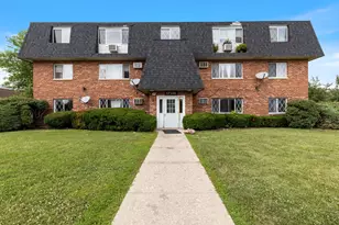 17138 71st Ave, Tinley Park, IL 60477 - Photo 1