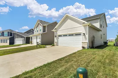 4512 Legends Drive, Champaign, IL 61822 - Photo 6