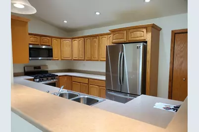 332 Cassidy Court #A, Utica, IL 61373 - Photo 6
