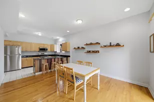 2217 W Farwell Ave, Chicago, IL 60645 - Photo 4