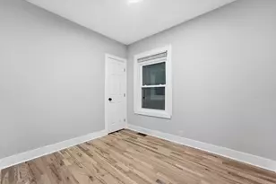623 E 88th Pl, Chicago, IL 60619 - Photo 12
