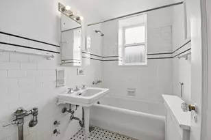 6935 S Crandon Ave, Chicago, IL 60649 - Photo 8