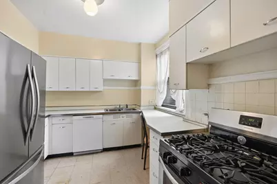 6935 S Crandon Avenue #3D, Chicago, IL 60649 - Photo 12