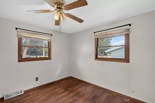 523 Chisholm Trail, Rockford, IL 61101 - Photo 20