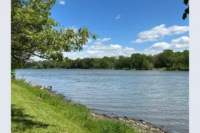 33709 S West River Road, Wilmington, IL 60481 - Photo 2