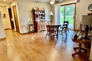 2806 Becker Dr, Peru, IL 61354 - Photo 10