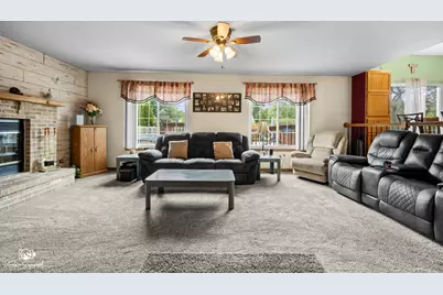26504 W Stonebriar Way, Channahon, IL 60410 - Photo 14