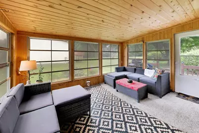 38172 N Holdridge Avenue, Beach Park, IL 60087 - Photo 12