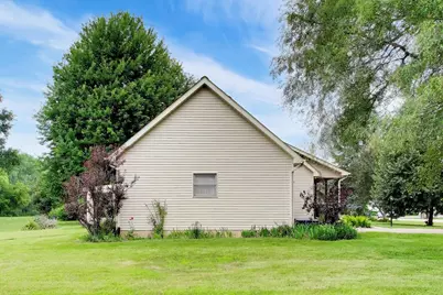 38172 N Holdridge Avenue, Beach Park, IL 60087 - Photo 36
