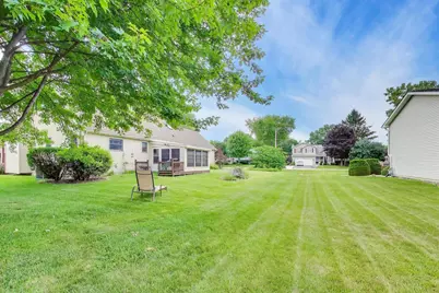 38172 N Holdridge Avenue, Beach Park, IL 60087 - Photo 38