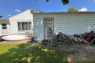 501 N Logan St, Deer Creek, IL 61733 - Photo 26