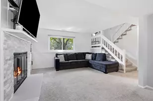 17 Windgate Ct, Streamwood, IL 60107 - Photo 16