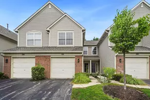 184 Stockton Dr, Grayslake, IL 60030 - Photo 1