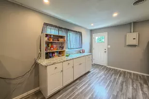 125 Woodlawn Ave, Mattoon, IL 61938 - Photo 8