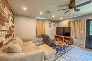 125 Woodlawn Ave, Mattoon, IL 61938 - Photo 4