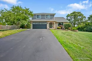 1706 Tall Tree Ln, Johnsburg, IL 60051 - Photo 34