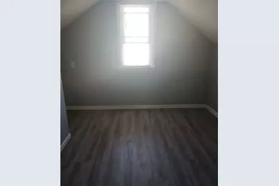 6321 W 99th Street, Oak Lawn, IL 60453 - Photo 2