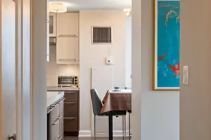 1410 N State St, Chicago, IL 60610 - Photo 8