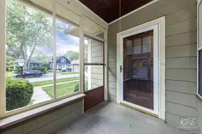 638 S Spencer Street, Aurora, IL 60505 - Photo 2