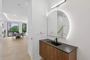 2072 N Western Ave, Chicago, IL 60647 - Photo 12