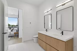 2072 N Western Ave, Chicago, IL 60647 - Photo 18