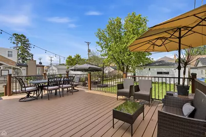 4834 N Mulligan Avenue, Chicago, IL 60630 - Photo 16