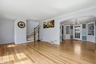 4834 N Mulligan Ave, Chicago, IL 60630 - Photo 4