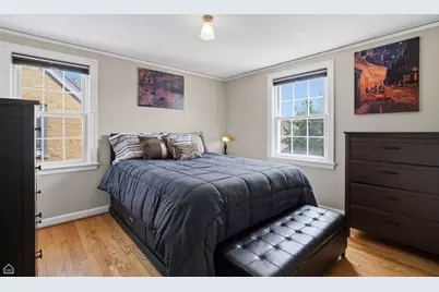 4834 N Mulligan Avenue, Chicago, IL 60630 - Photo 10