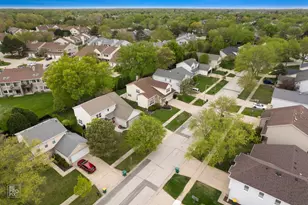 1002 Hobson Dr, Buffalo Grove, IL 60089 - Photo 36
