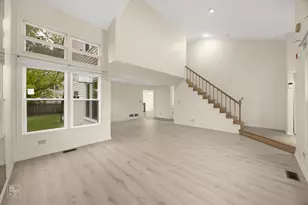 1002 Hobson Dr, Buffalo Grove, IL 60089 - Photo 10