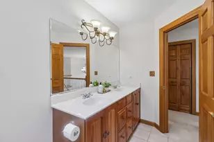 2203 Crystal Way, Crystal Lake, IL 60012 - Photo 32