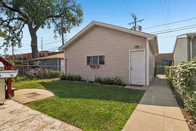 2636 N Neva Avenue, Chicago, IL 60707 - Photo 24