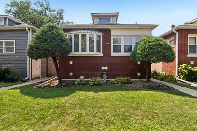 2636 N Neva Avenue, Chicago, IL 60707 - Photo 1