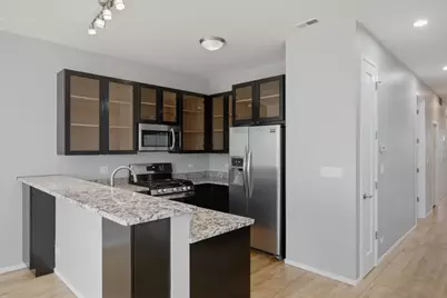 1649 W Cortland Street #401, Chicago, IL 60622 - Photo 4