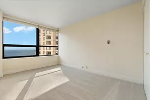 400 E Ohio St, Chicago, IL 60611 - Photo 16