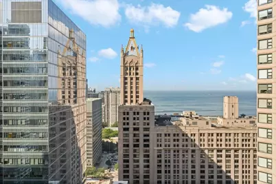 400 E Ohio Street #3202, Chicago, IL 60611 - Photo 2
