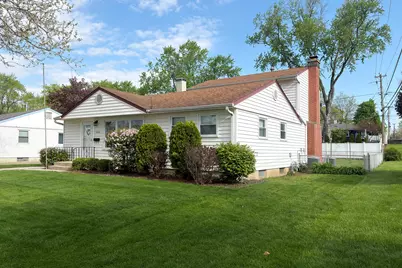 3000 Starling Lane, Rolling Meadows, IL 60008 - Photo 2