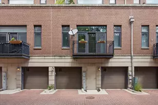 1707 W George St, Chicago, IL 60657 - Photo 16