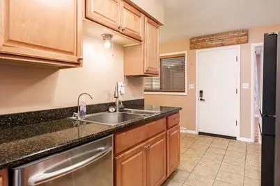 1811 Randolph Drive, Rockford, IL 61103 - Photo 12