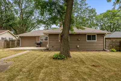 1811 Randolph Drive, Rockford, IL 61103 - Photo 6