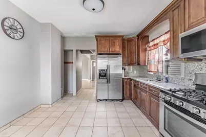 228 Richards Street, Joliet, IL 60433 - Photo 10