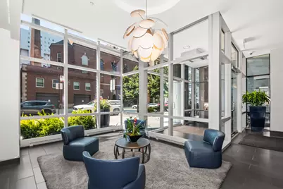 110 W Superior Street #1602, Chicago, IL 60654 - Photo 18