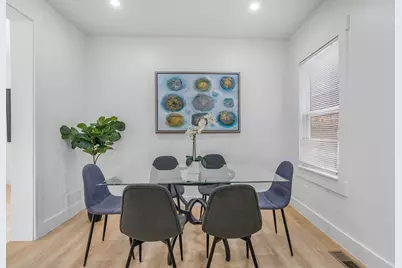 2724 N Mobile Avenue #HSE, Chicago, IL 60639 - Photo 8