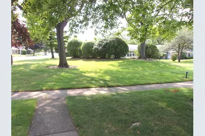 7415 Chevy Chase Court #3, Fox Lake, IL 60020 - Photo 18