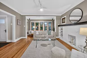 4832 N Tripp Ave, Chicago, IL 60630 - Photo 4