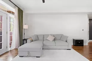 6500 S Minerva Ave, Chicago, IL 60637 - Photo 12