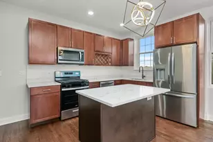 6500 S Minerva Ave, Chicago, IL 60637 - Photo 8