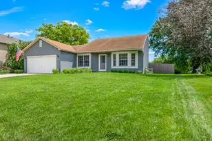 4609 W Glenbrook Trail, McHenry, IL 60050 - Photo 2