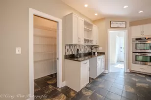 14 Baker Park Ave, Peru, IL 61354 - Photo 14